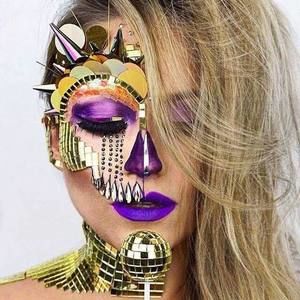 Meet your Posher, Lorena